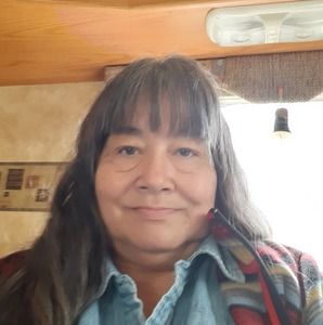 Meet your Posher, Lea